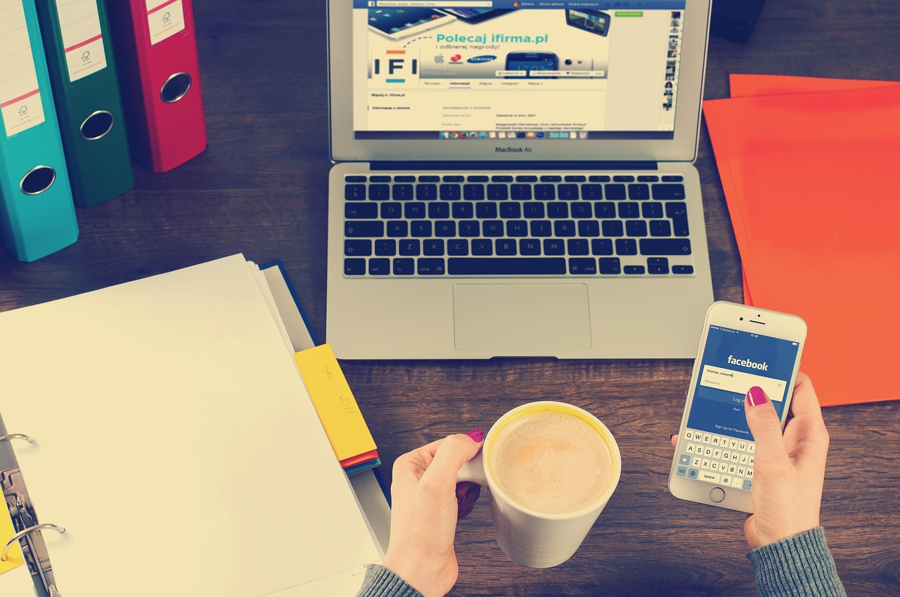 laptop, iphone, workspace, hands, coffee, binders, facebook, social media, social networking, workin
